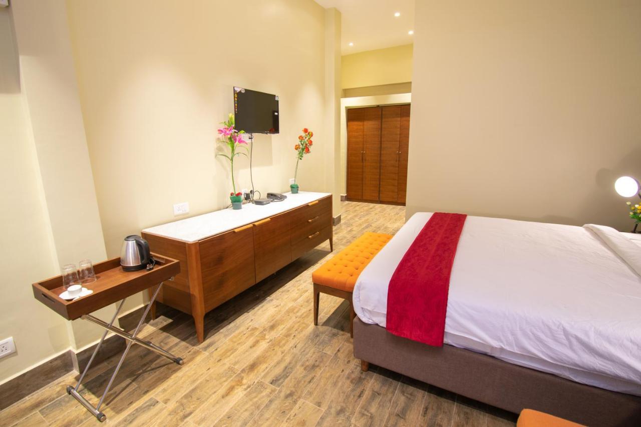 Octave Rococco Morjim Otel Pernem Dış mekan fotoğraf
