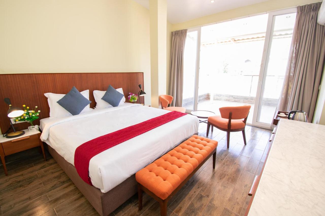 Octave Rococco Morjim Otel Pernem Dış mekan fotoğraf