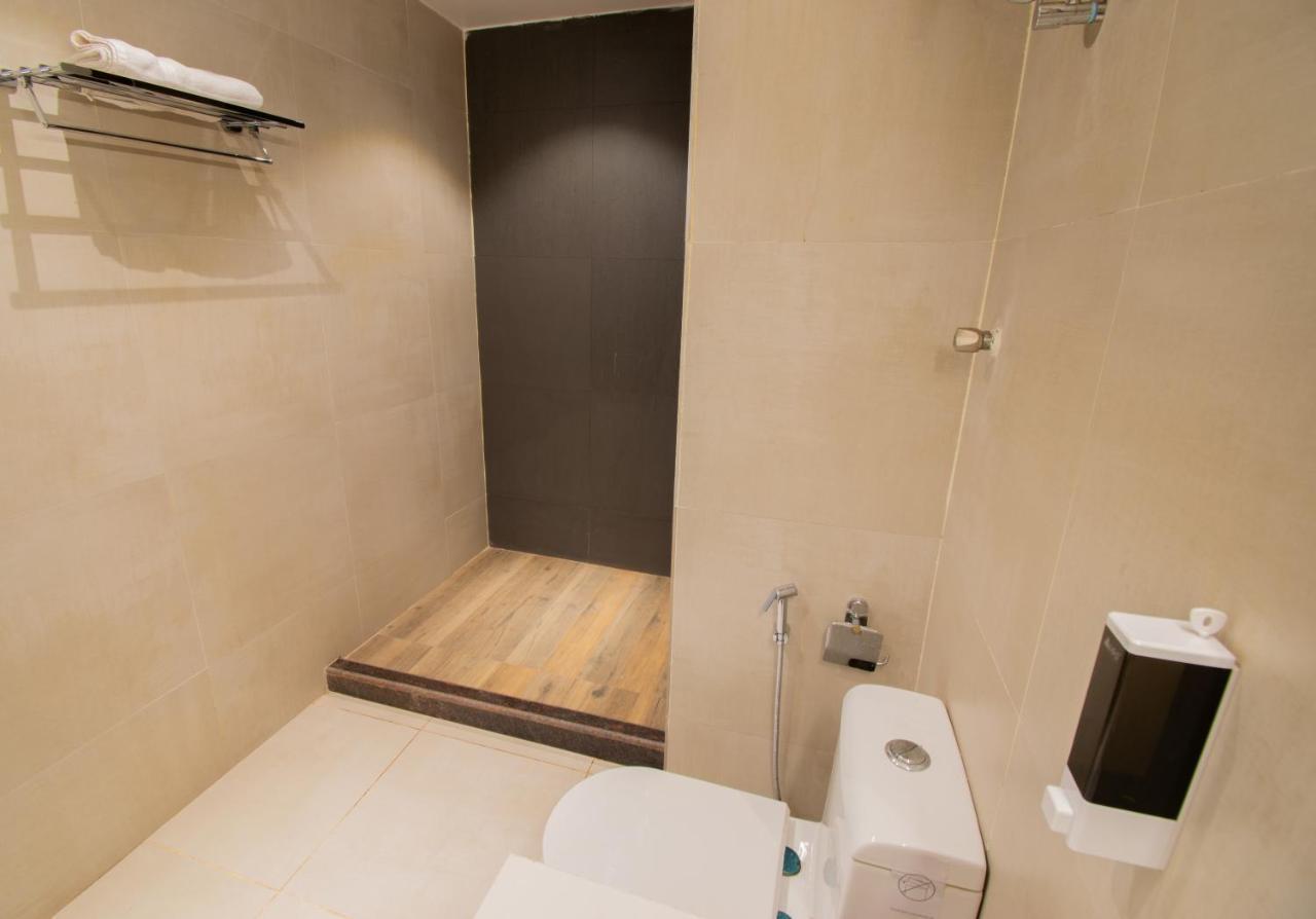 Octave Rococco Morjim Otel Pernem Dış mekan fotoğraf