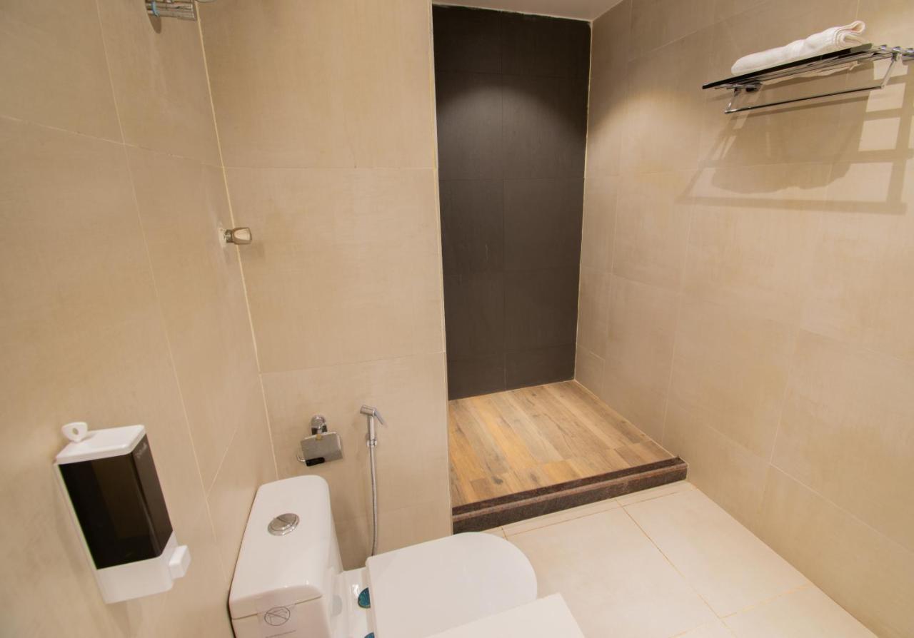 Octave Rococco Morjim Otel Pernem Dış mekan fotoğraf